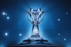 冠军皮肤预测来袭，网友为knight豪掷千金选阿狸